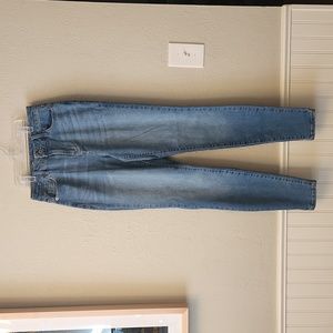High Waisted Skinny Jean